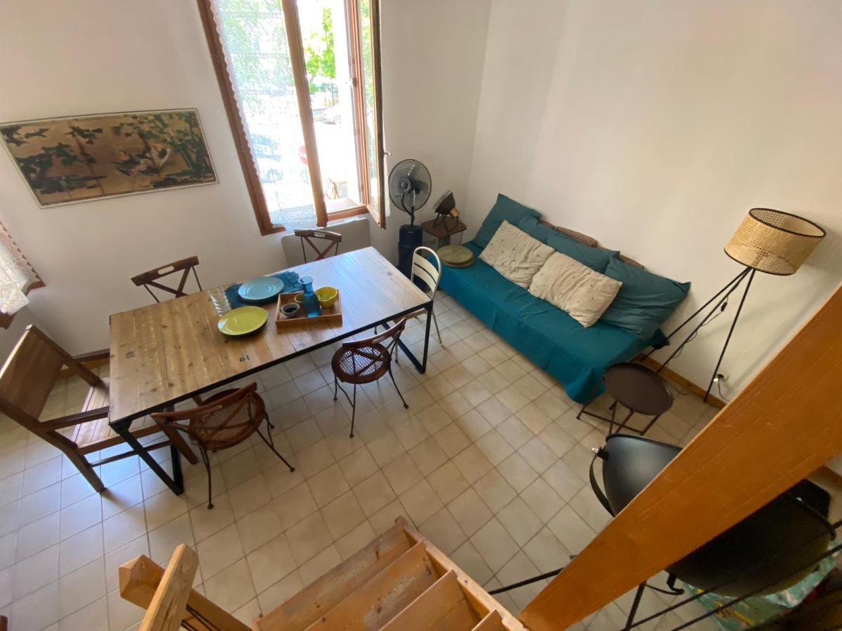 Duplex Arago Au Coeur De Sete, Comme Une Petite Maison Ngoại thất bức ảnh